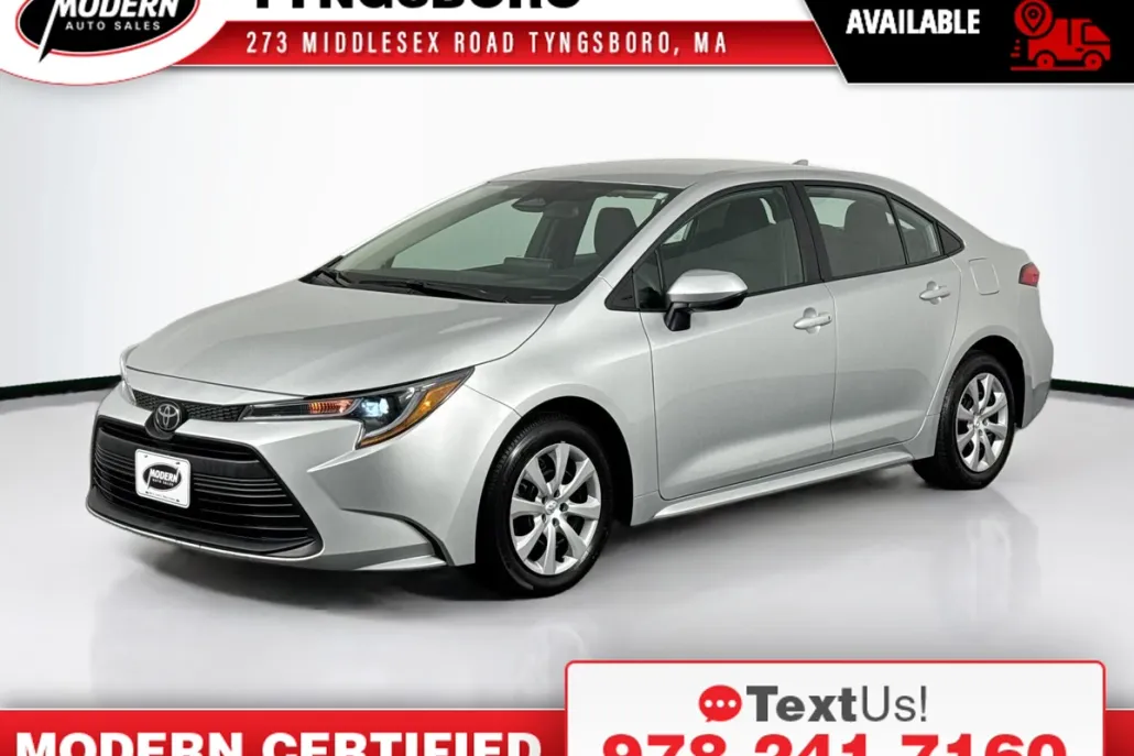 2024 Toyota Corolla LE photo 1