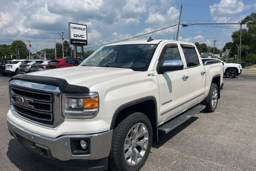 2015 Gmc Sierra 1500 SLT photo 1