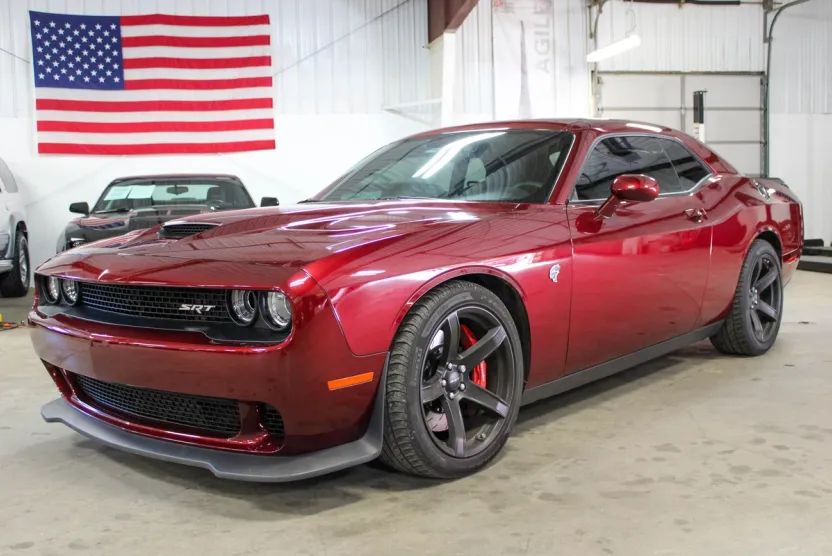 2017 Dodge Challenger SRT8 Hellcat photo 1
