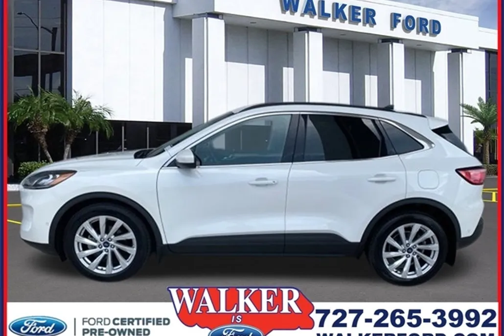 2022 Ford Escape Titanium Hybrid photo 1