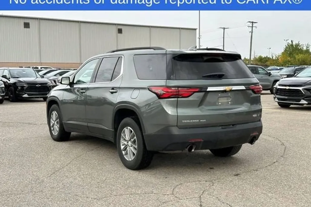 2023 Chevrolet Traverse Cloth photo 1