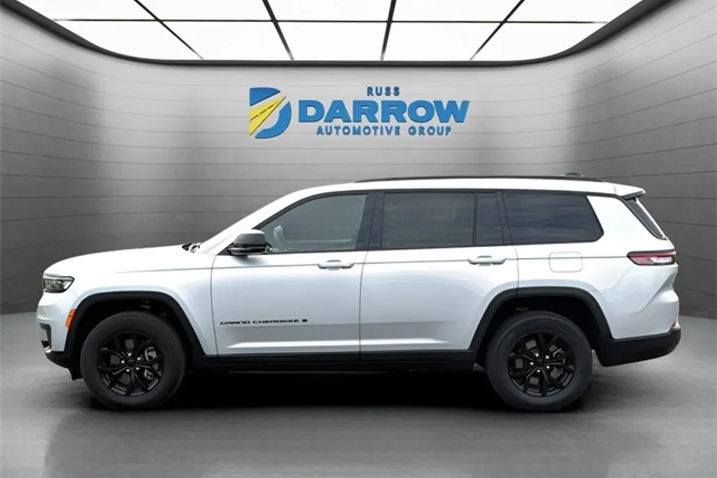 2024 Jeep Grand Cherokee Altitude photo 1