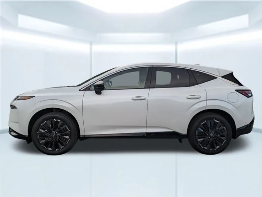 2025 Nissan Murano Platinum photo 1
