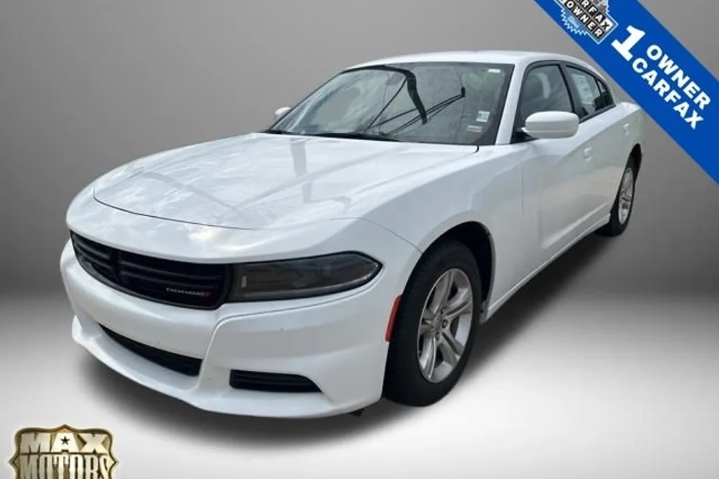 2022 Dodge Charger SXT photo 1