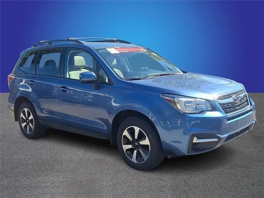 2018 Subaru Forester 2.5i Premium photo 1