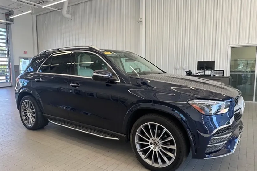 2022 Mercedes Benz GLE 350 4MATIC photo 1