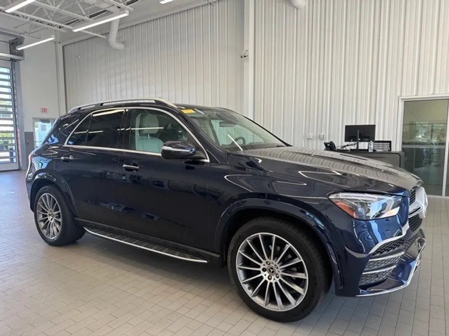 2022 Mercedes Benz GLE 350 4MATIC photo 1