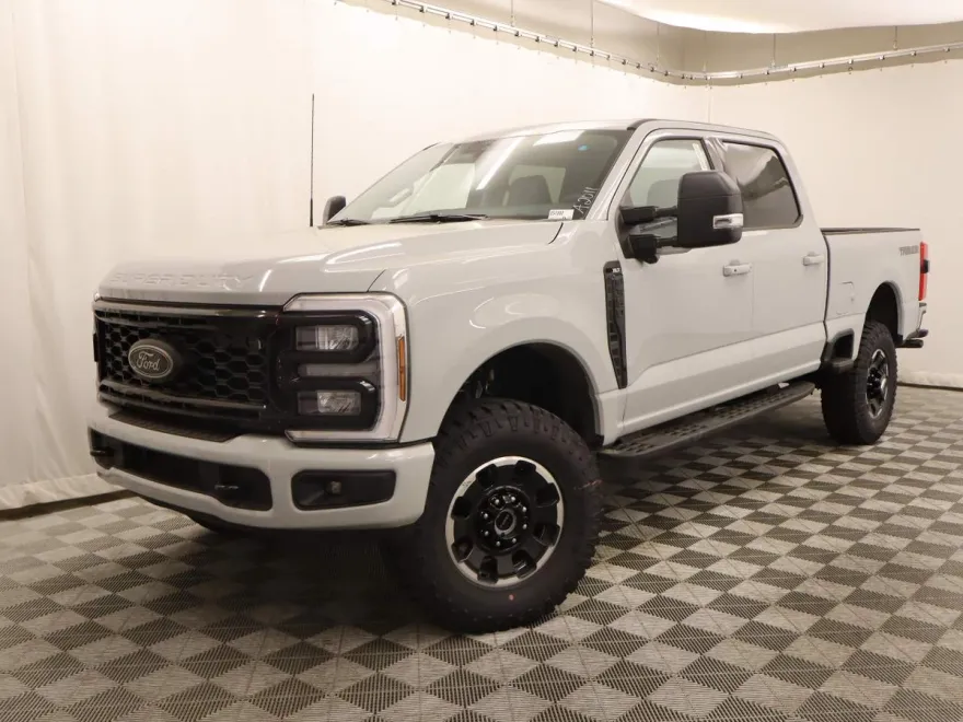 2025 Ford F-350 XLT photo 1