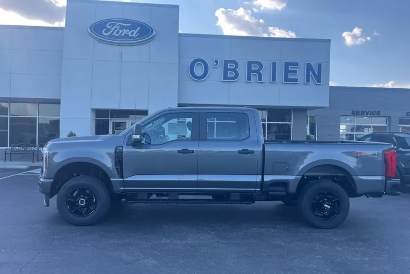 2026 Ford F-250 photo 1