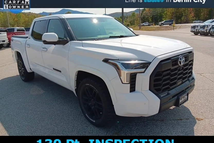 2023 Toyota Tundra SR5 photo 1