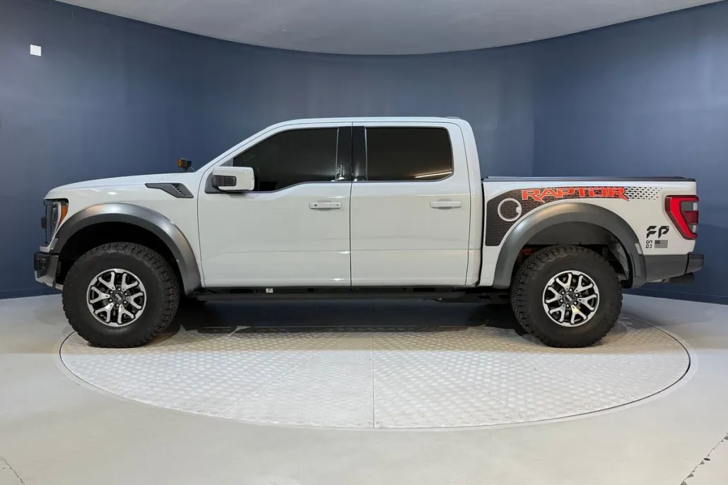2023 Ford F-150 Raptor photo 1