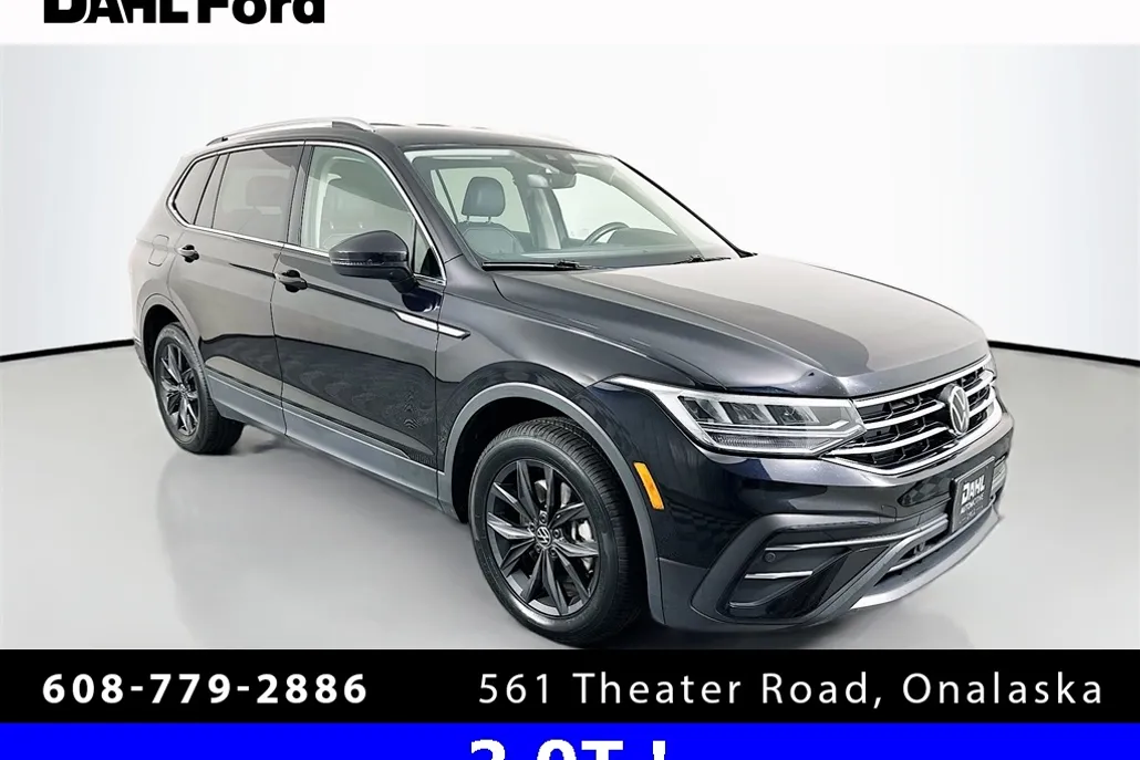 2024 Volkswagen Tiguan SE Wolfsburg Edition photo 1