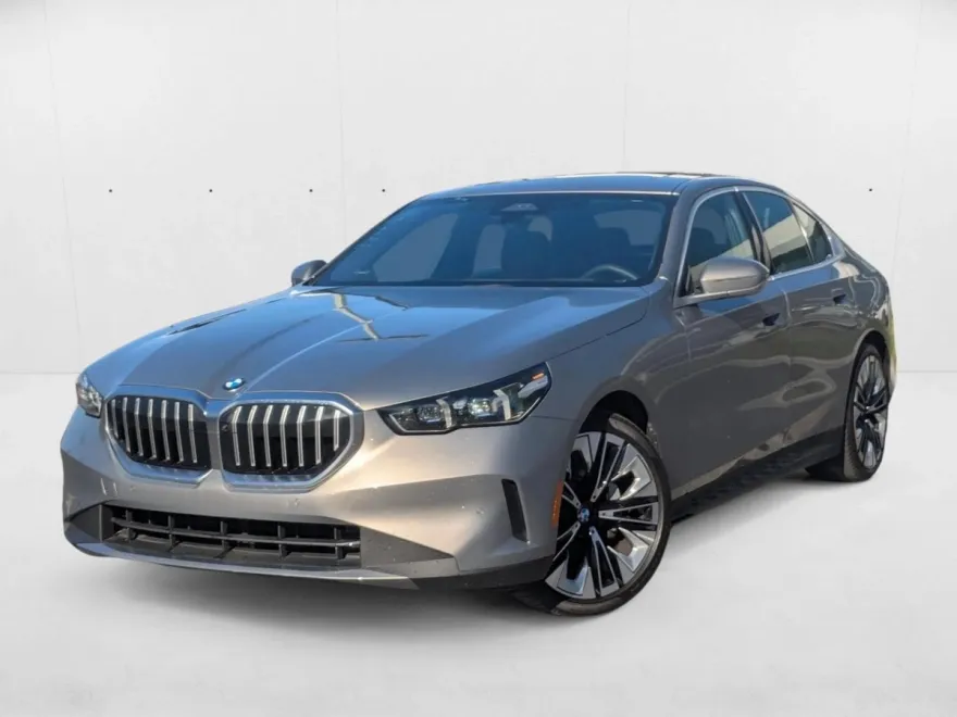 2024 Bmw 530i photo 1