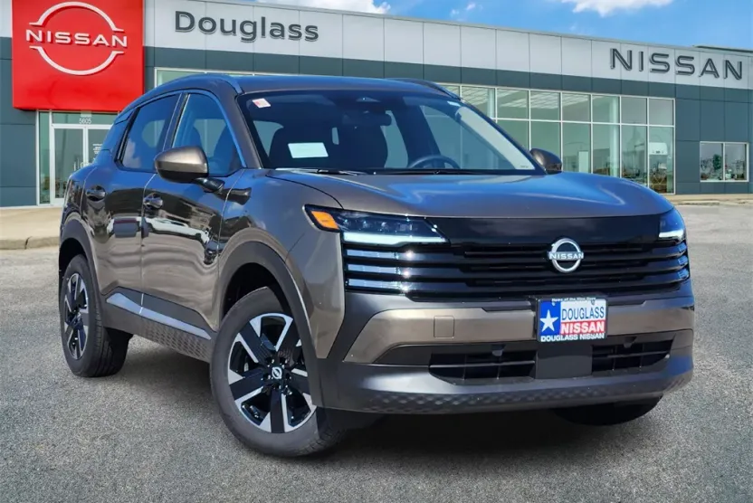 2025 Nissan Kicks SV photo 1