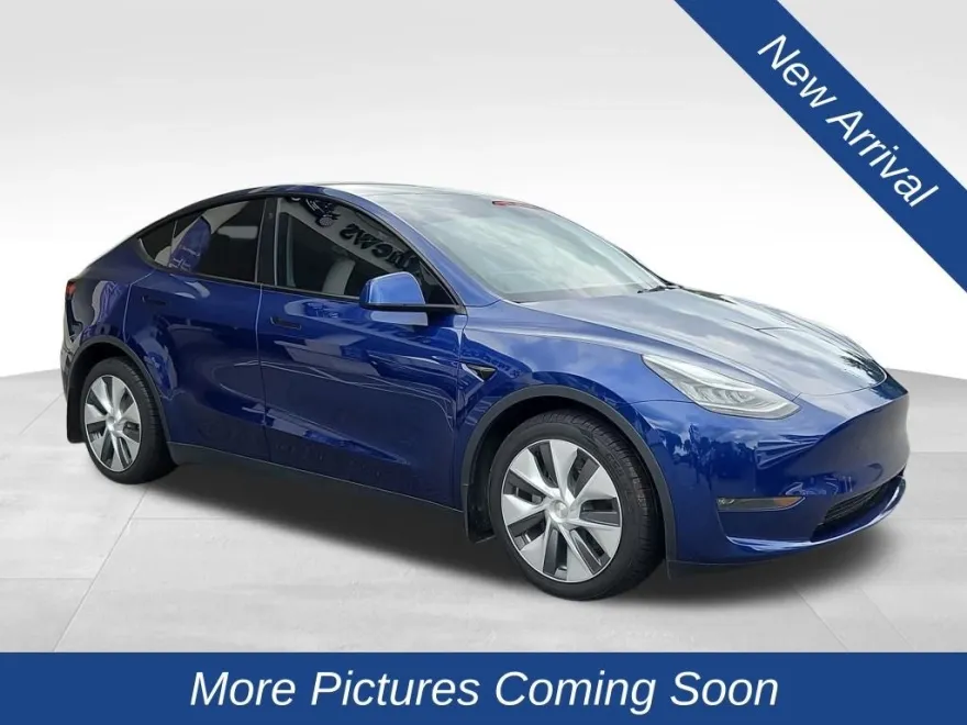 2023 Tesla Model Y Long Range photo 1