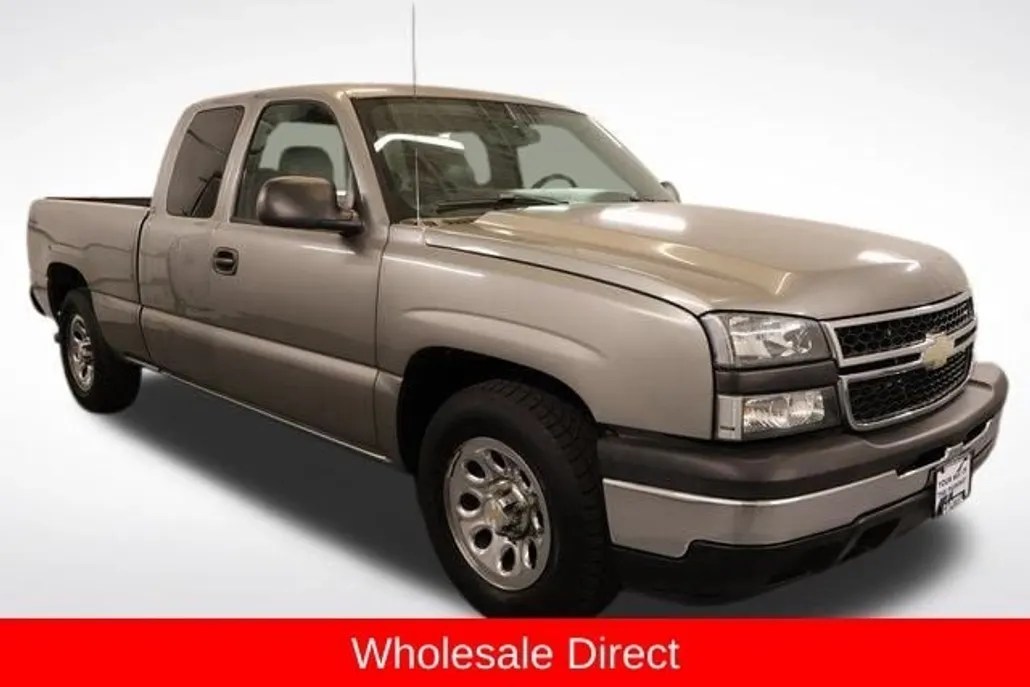 2006 Chevrolet Silverado 1500 LS photo 1