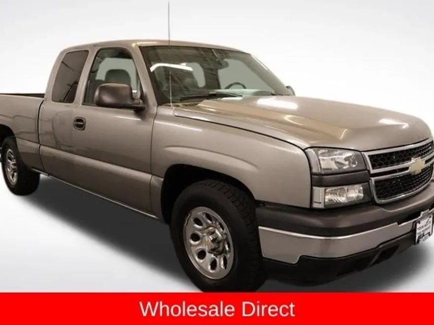 2006 Chevrolet Silverado 1500 LS photo 1