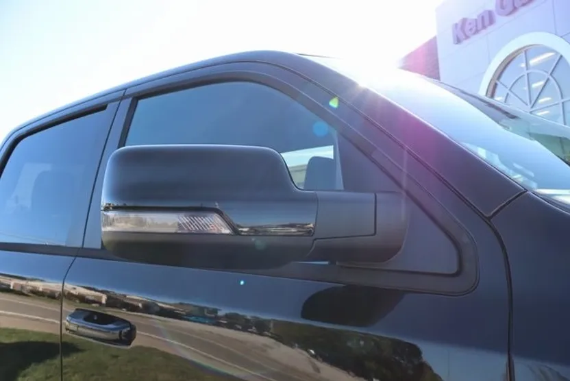 2026 Ram 1500 Big Horn Night Edition photo 1