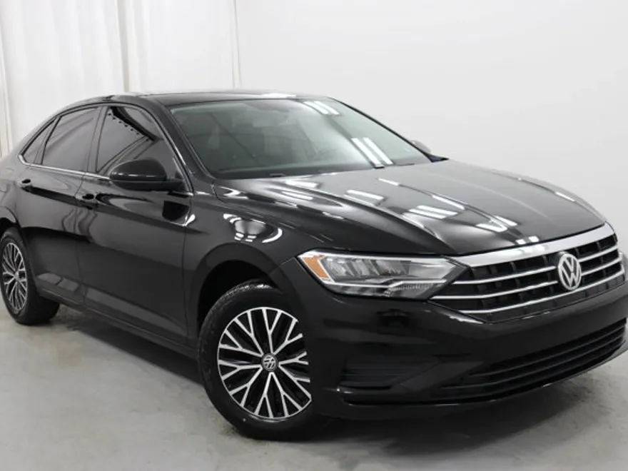 2020 Volkswagen Jetta SE photo 1