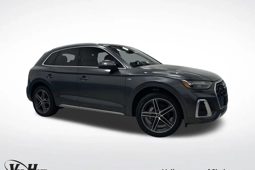 2022 Audi Q5 55 S line Premium photo 1
