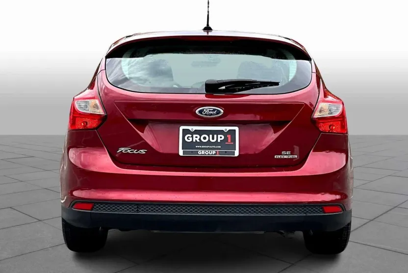 2014 Ford Focus SE photo 1