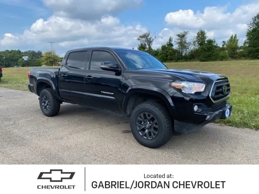 2023 Toyota Tacoma SR5 V6 photo 1