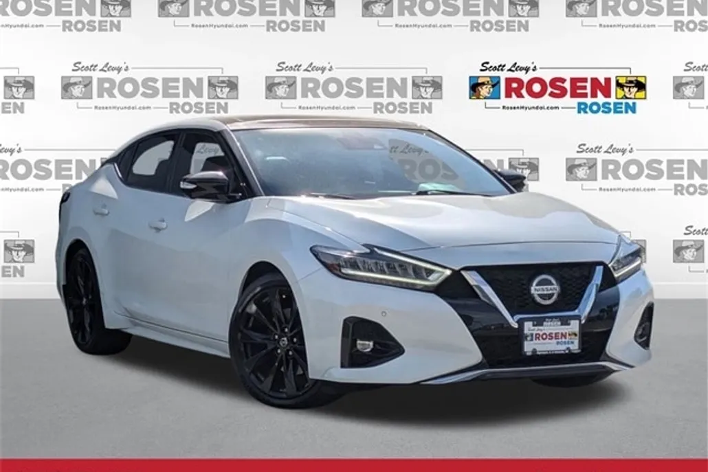 2020 Nissan Maxima SR photo 1