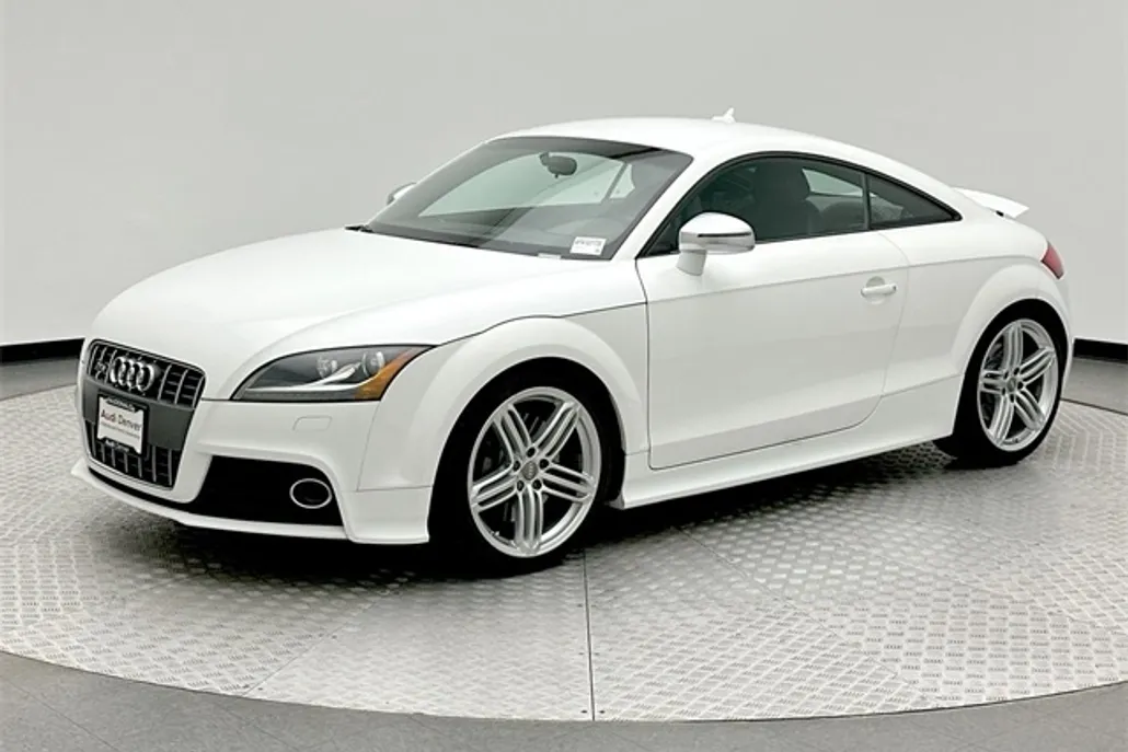 2010 Audi TTS photo 1