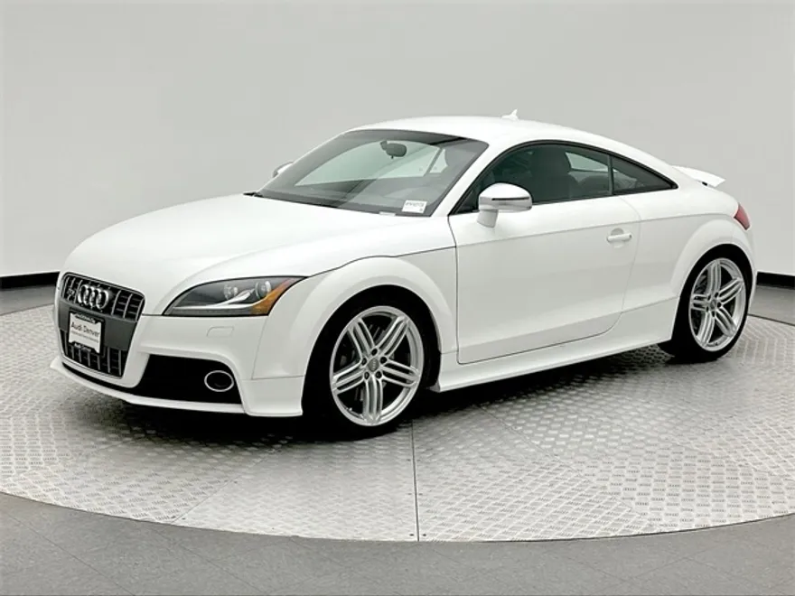 2010 Audi TTS photo 1