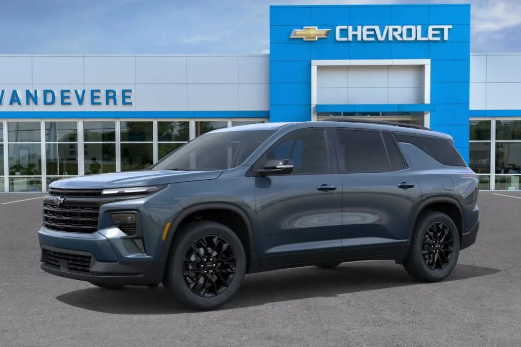 2026 Chevrolet Traverse photo 1