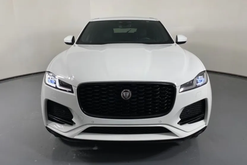 2022 Jaguar F-PACE P250 S photo 1