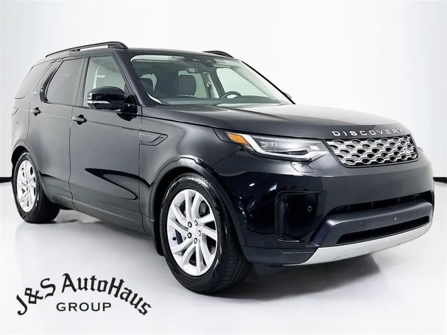 2023 Land Rover Discovery S photo 1