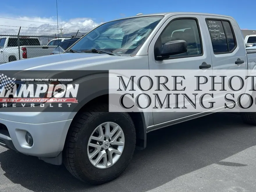 2017 Nissan Frontier SV photo 1