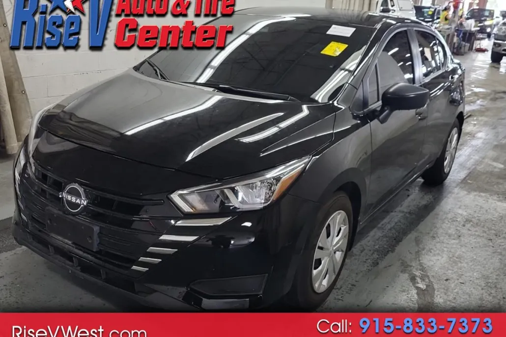 2024 Nissan Versa S photo 1