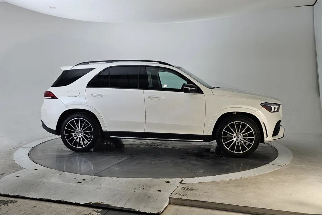 2022 Mercedes Benz GLE 350 4MATIC photo 1