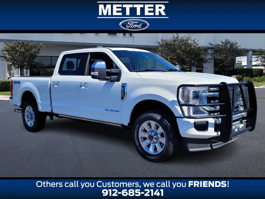 2022 Ford F-350 Platinum photo 1