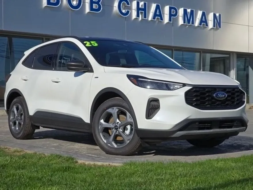 2025 Ford Escape ST-Line Hybrid photo 1