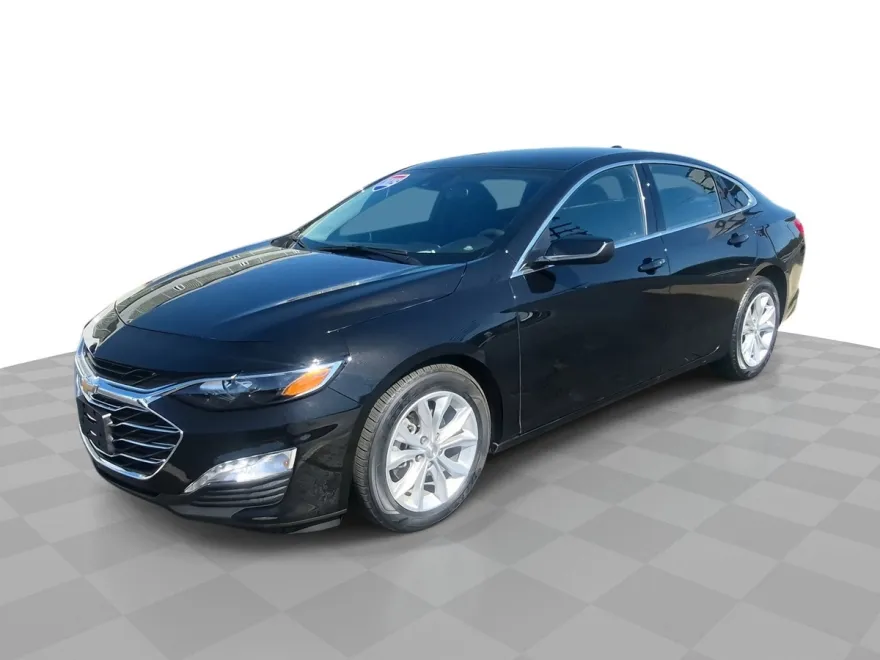 2025 Chevrolet Malibu 1LT photo 1