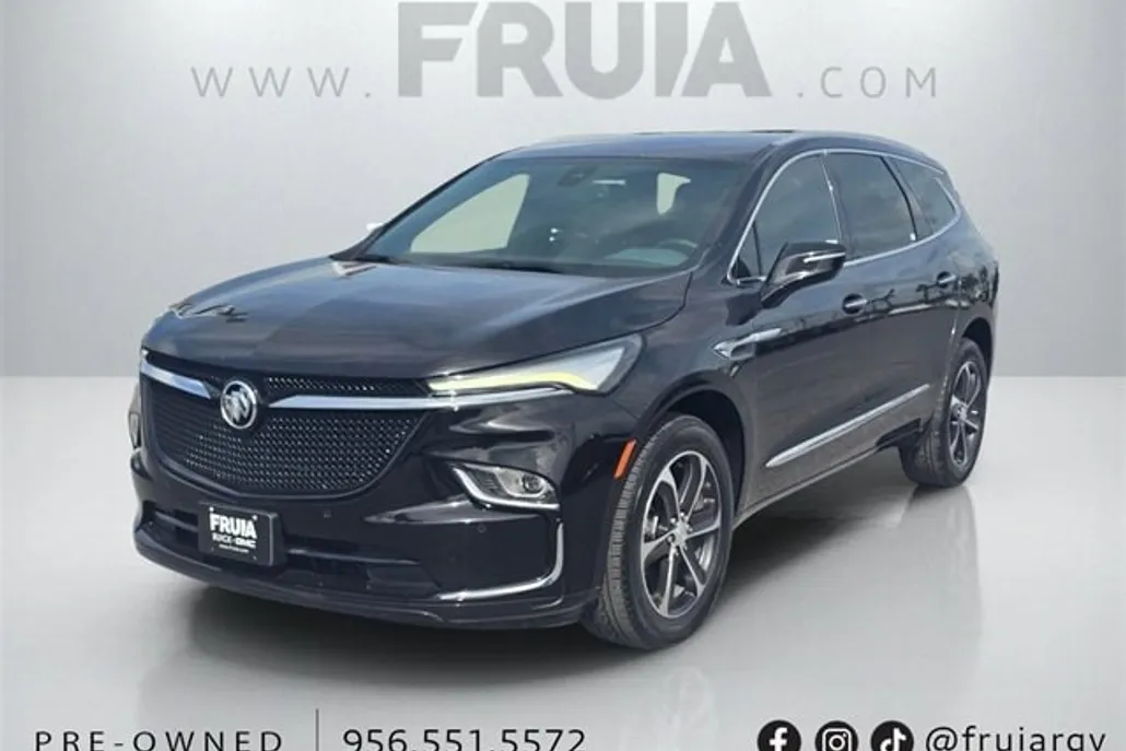 2022 Buick Enclave Essence photo 1