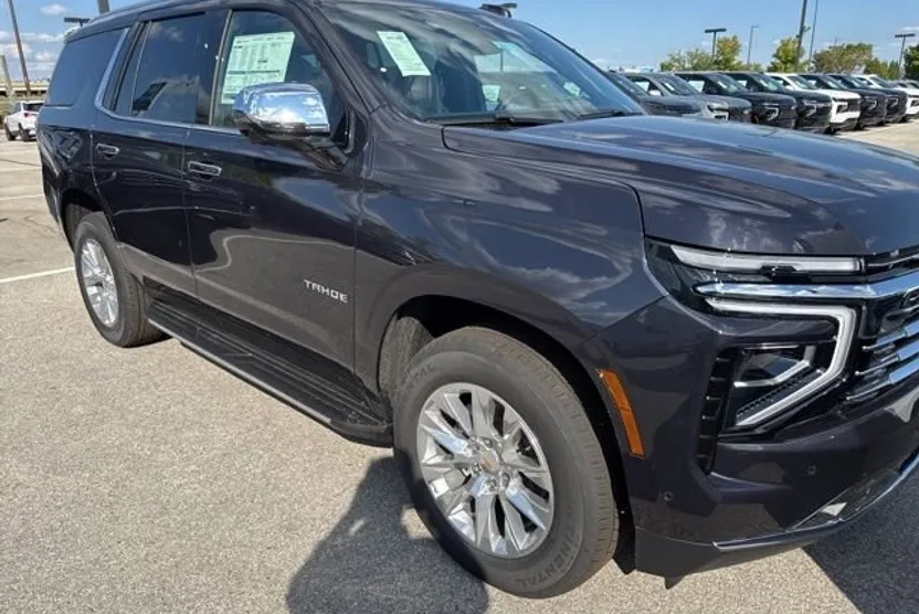 2025 Chevrolet Tahoe Premier photo 1