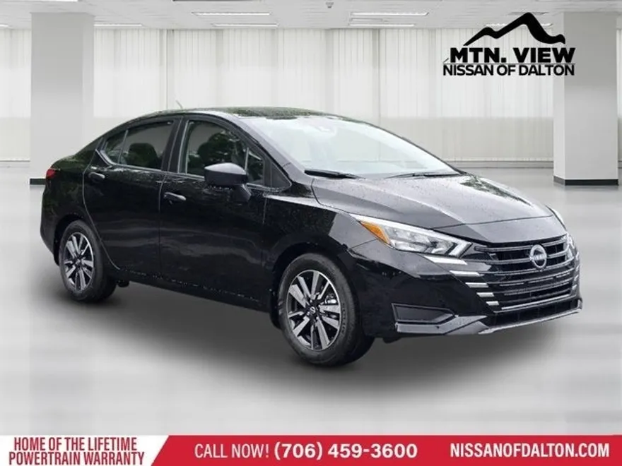 2025 Nissan Versa S photo 1
