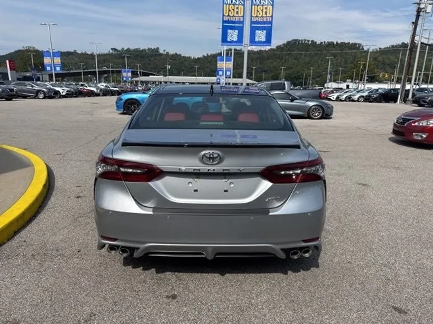 2022 Toyota Camry XSE V6 photo 1