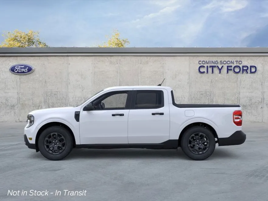 2025 Ford Maverick XLT photo 1