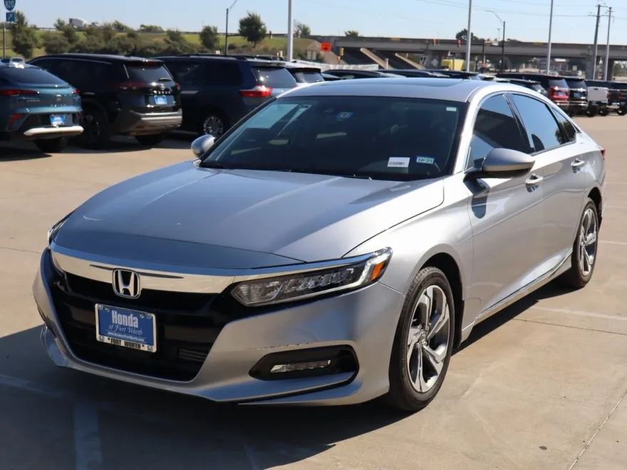 2020 Honda Accord EX photo 1