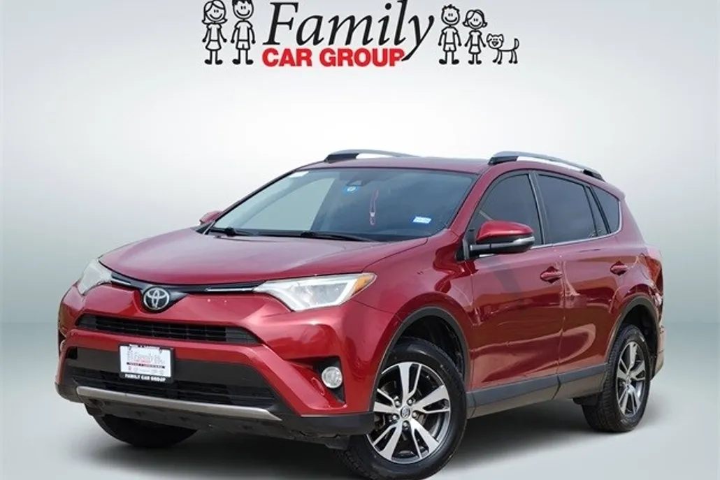 2018 Toyota RAV4 XLE photo 1