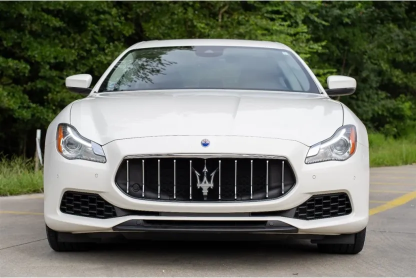 2017 Maserati Quattroporte S Q4 photo 1