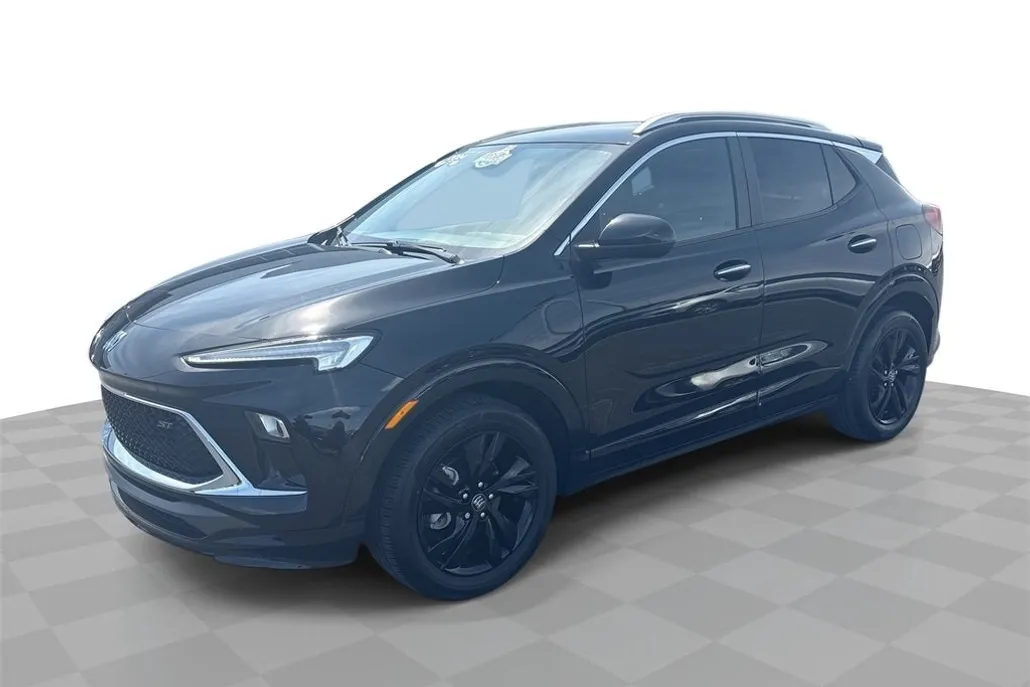 2024 Buick Encore GX Sport Touring photo 1