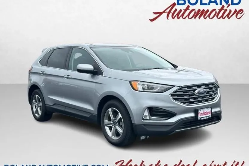 2021 Ford Edge SEL photo 1