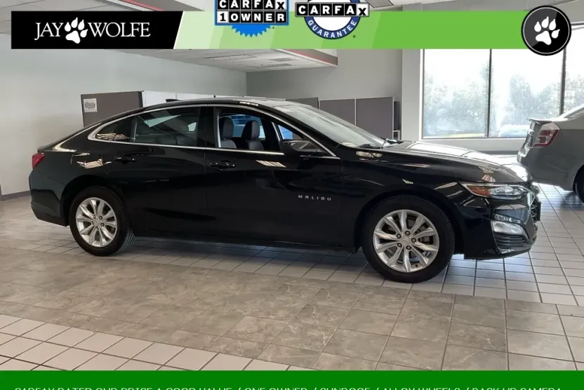 2024 Chevrolet Malibu 1LT photo 1