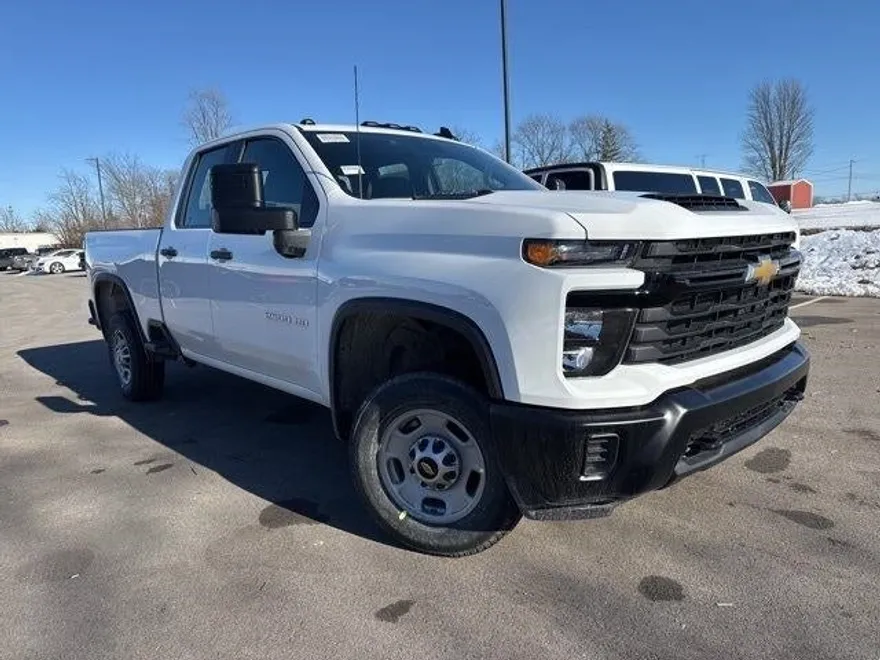 2025 Chevrolet Silverado 2500HD Work Truck photo 1